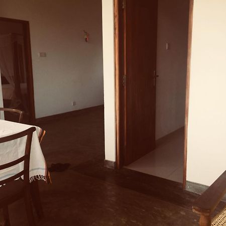 Ocean On House Guest House Unawatuna Exterior foto