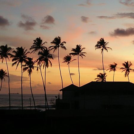 Ocean On House Guest House Unawatuna Exterior foto