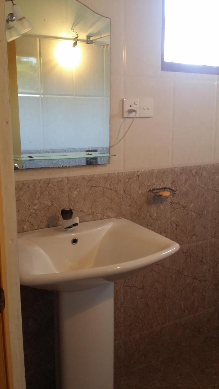 Ocean On House Guest House Unawatuna Exterior foto