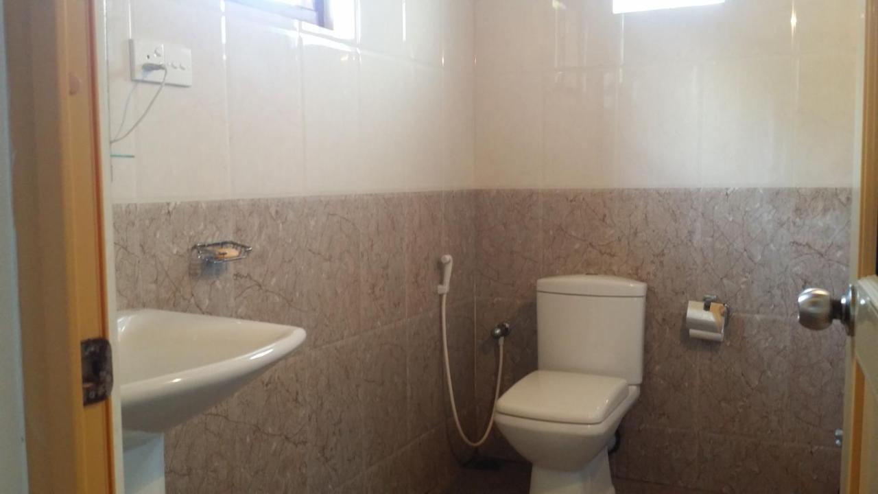 Ocean On House Guest House Unawatuna Exterior foto