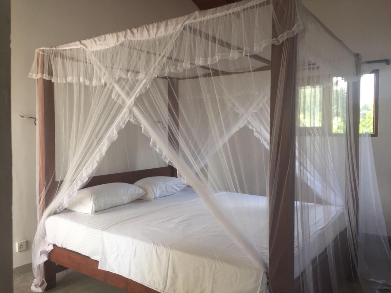 Ocean On House Guest House Unawatuna Exterior foto